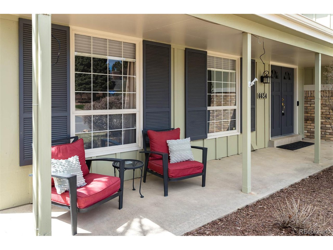 6634 E Easter Pl