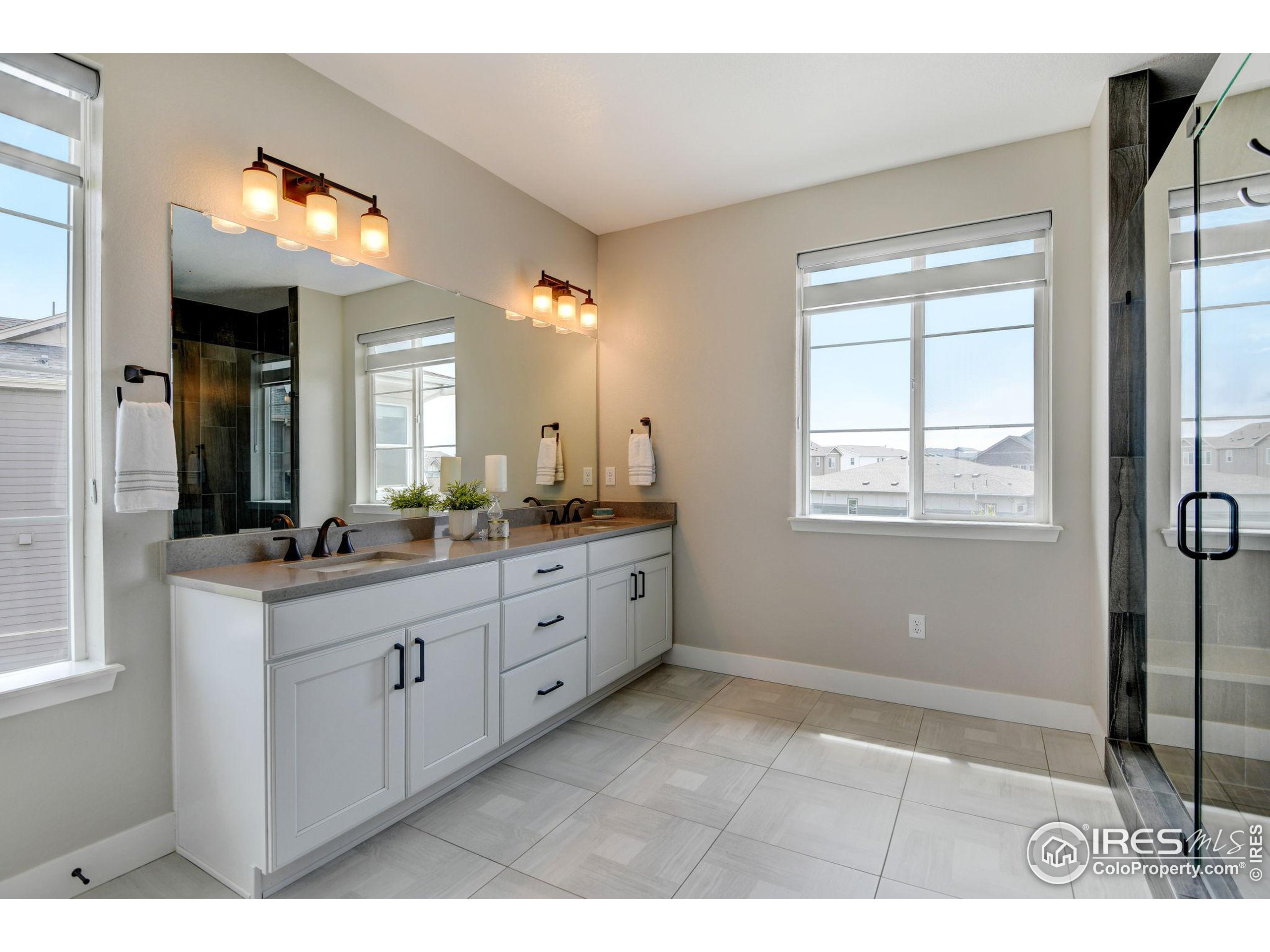 373 Orion Cir