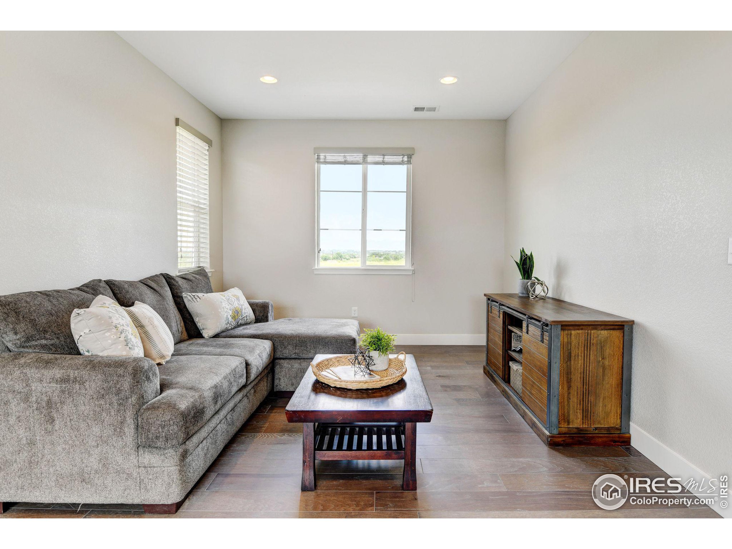 373 Orion Cir