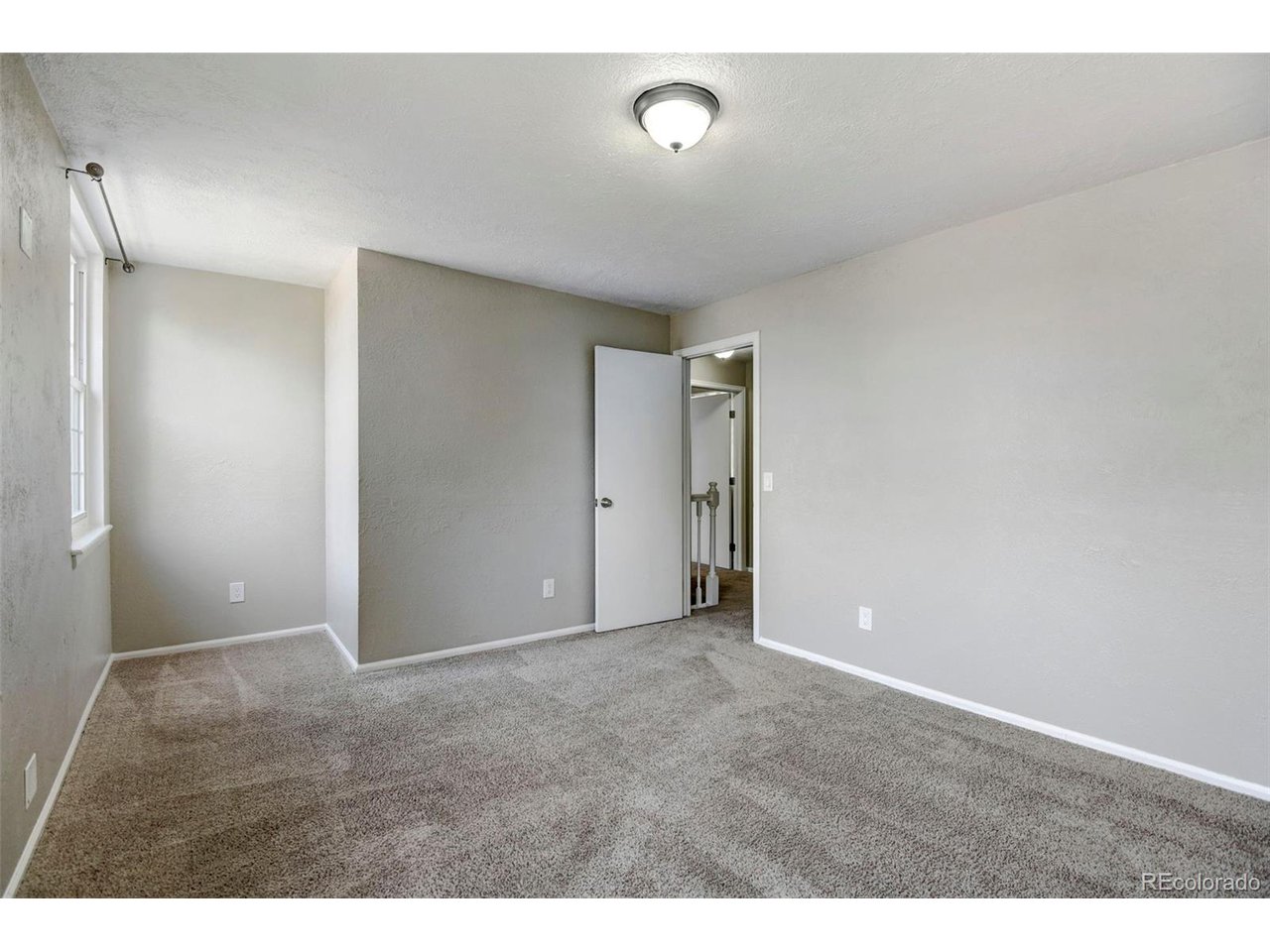 3122 Rock Creek Dr
