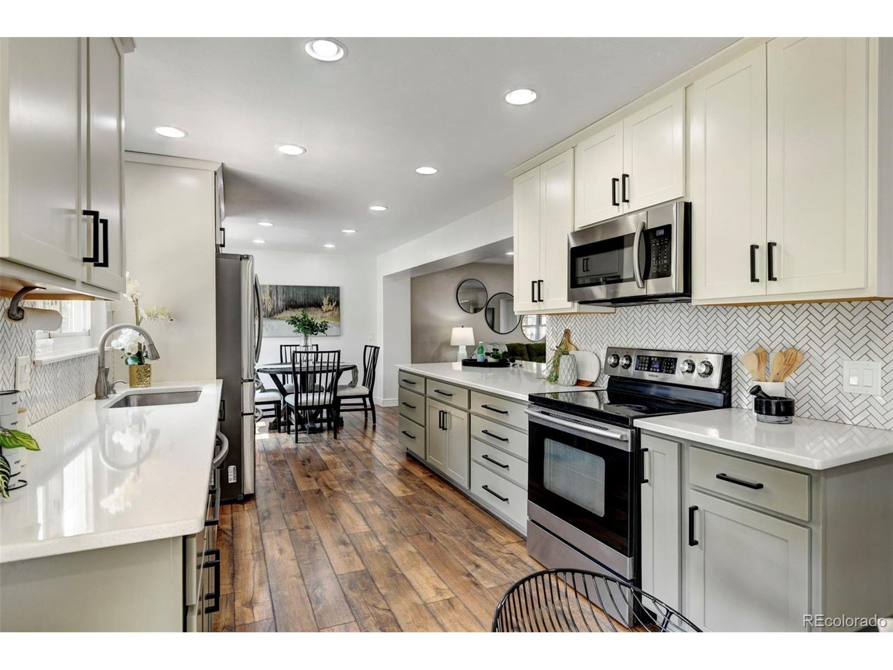 3122 Rock Creek Dr