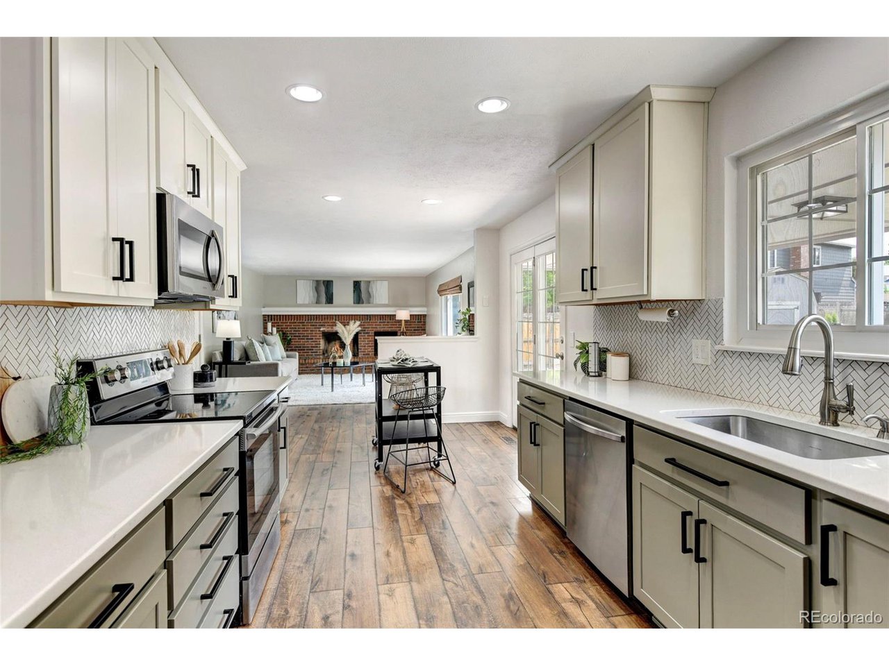 3122 Rock Creek Dr