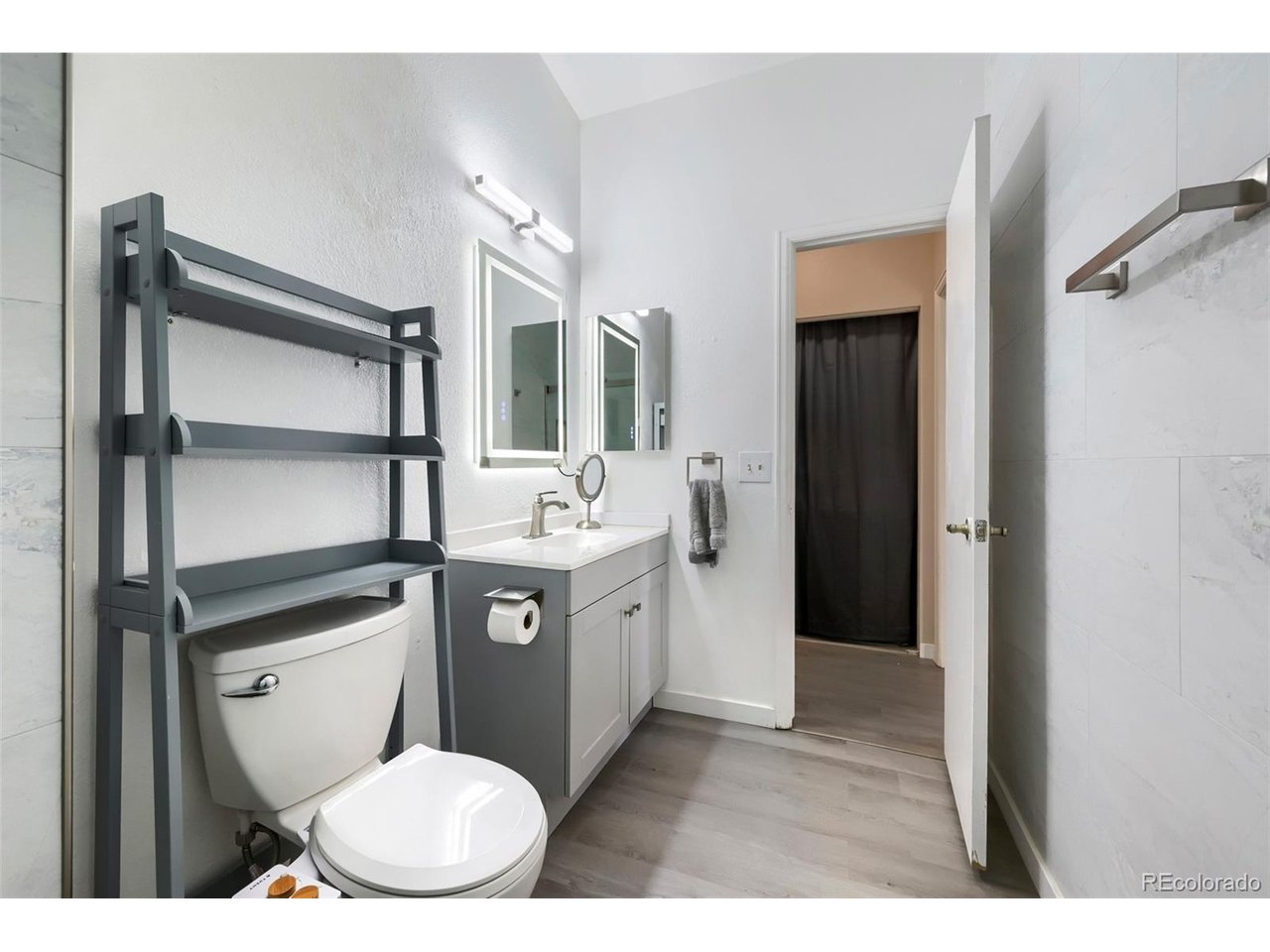 18603 E Layton Pl