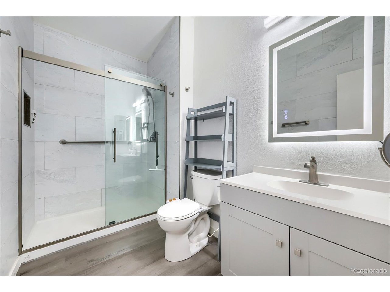18603 E Layton Pl