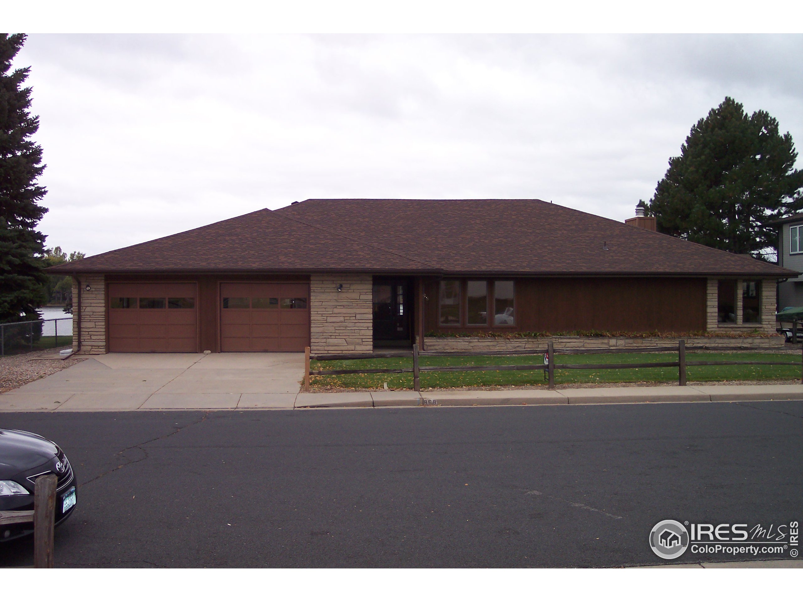 1299 County Road W.7