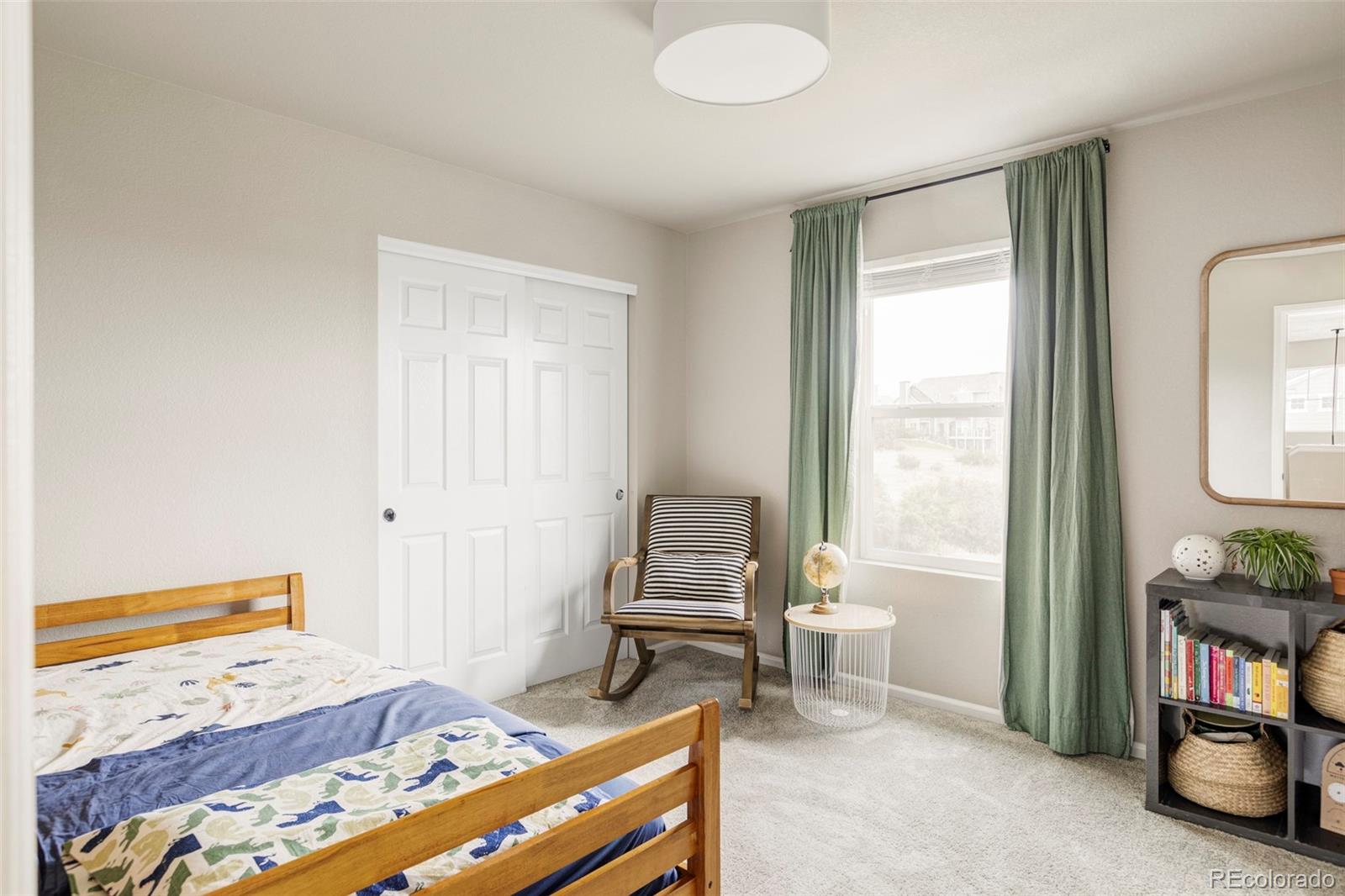 476 Hyde Park Circle