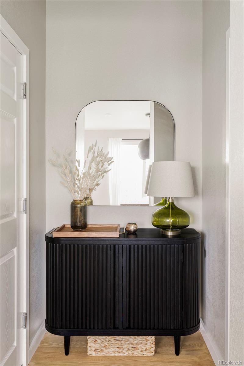 476 Hyde Park Circle