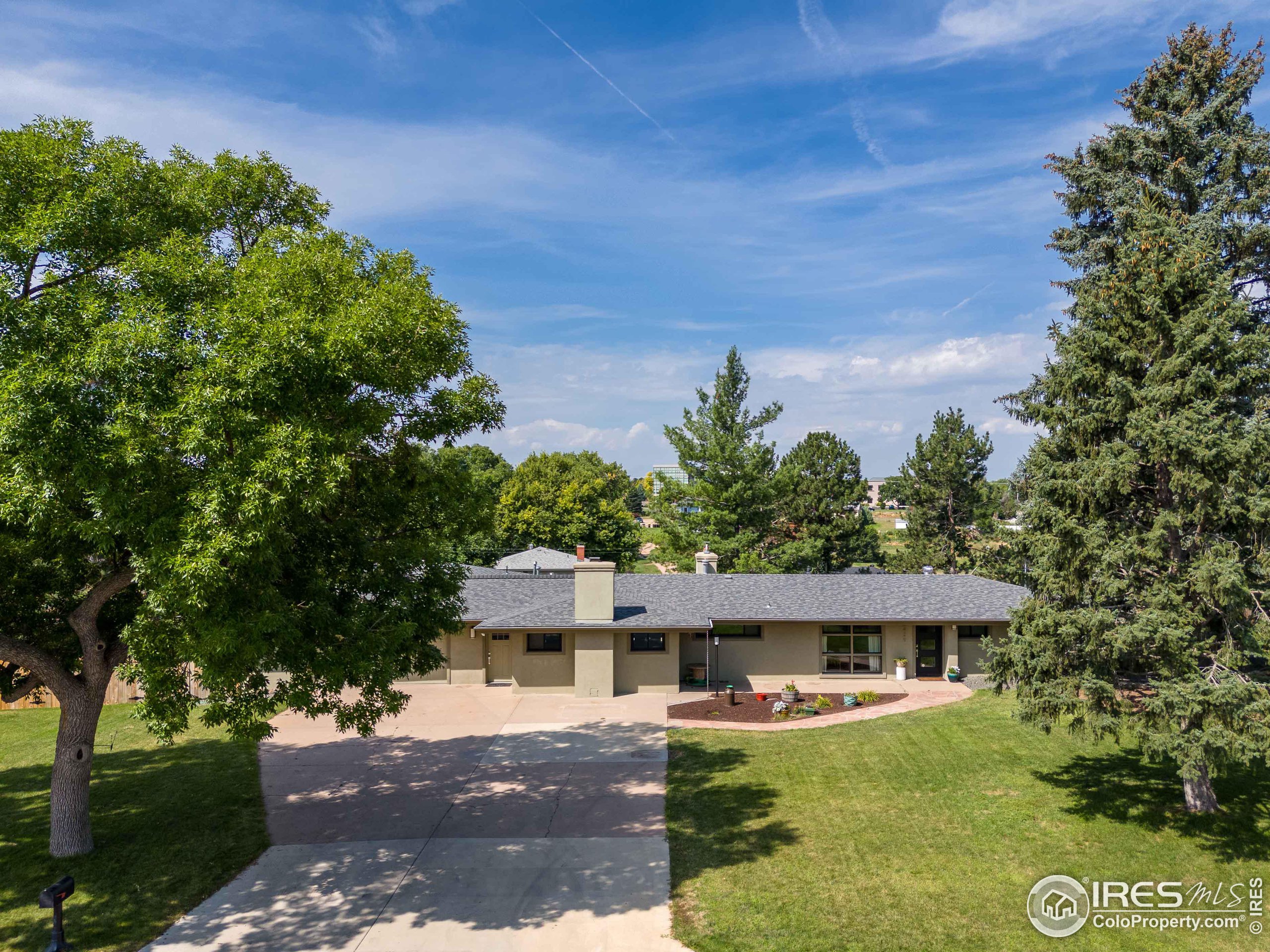 2429 Sunset Ln