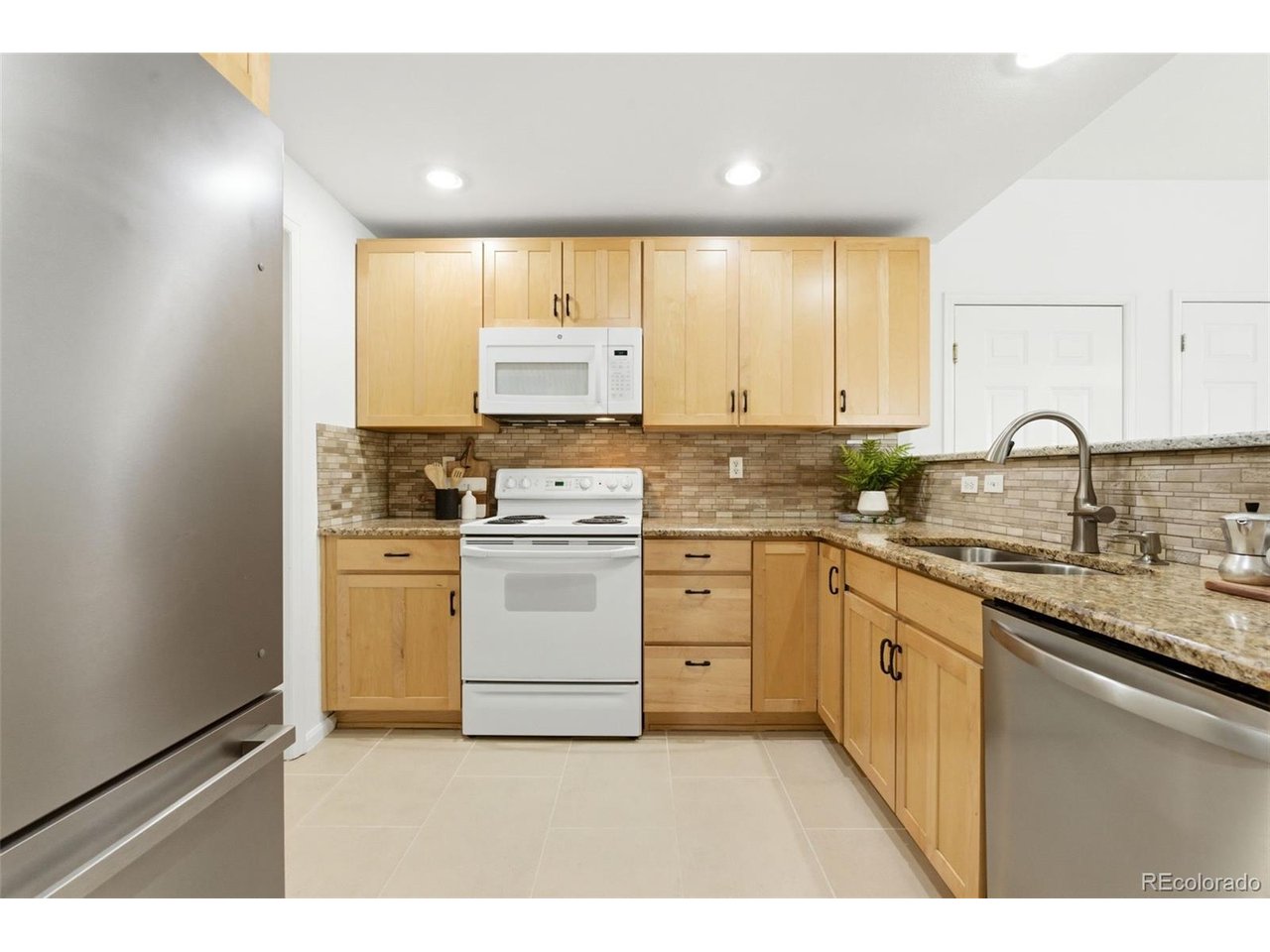 2153 S Fulton Cir 101