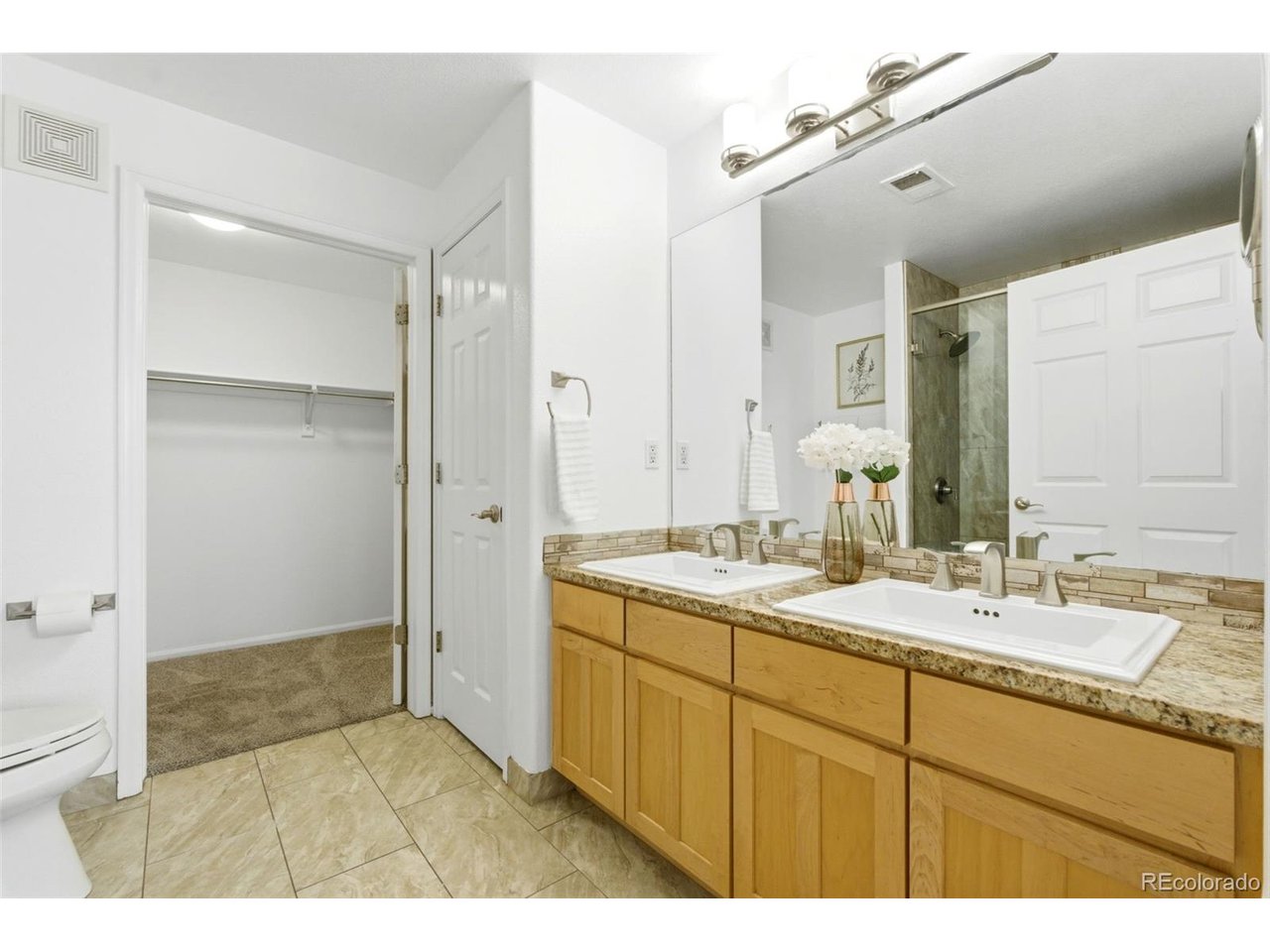 2153 S Fulton Cir 101
