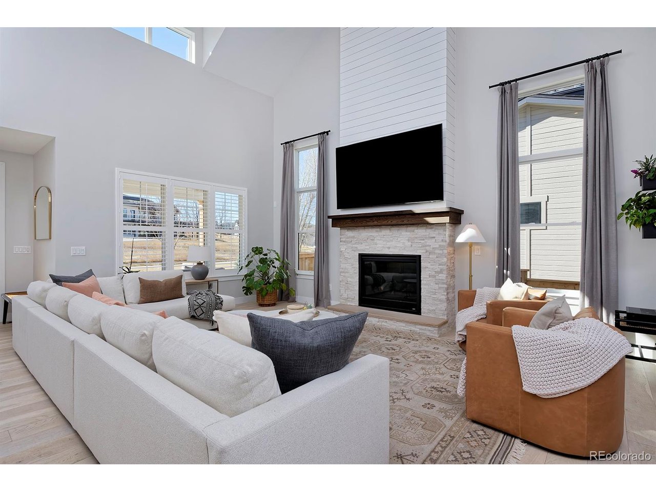 741 Saint Andrews Ln