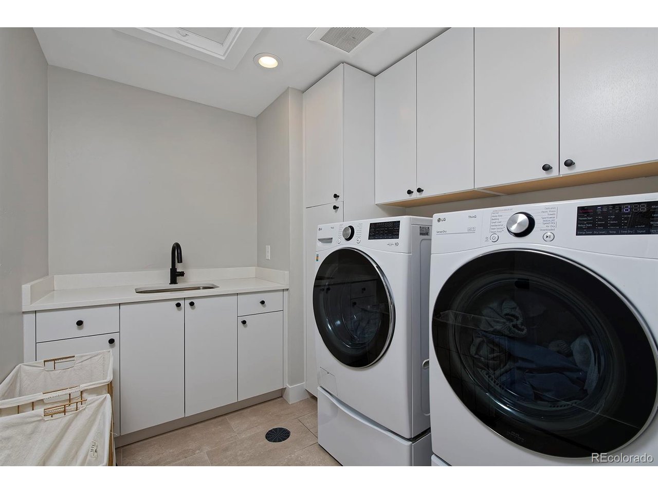 741 Saint Andrews Ln