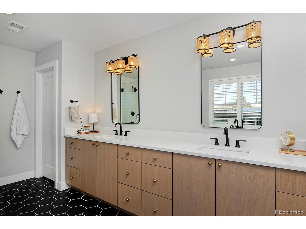 741 Saint Andrews Ln