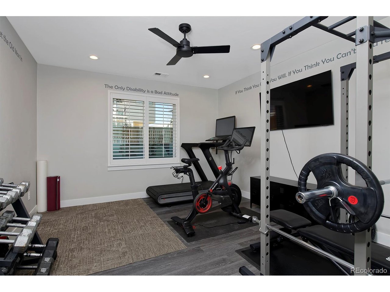 741 Saint Andrews Ln