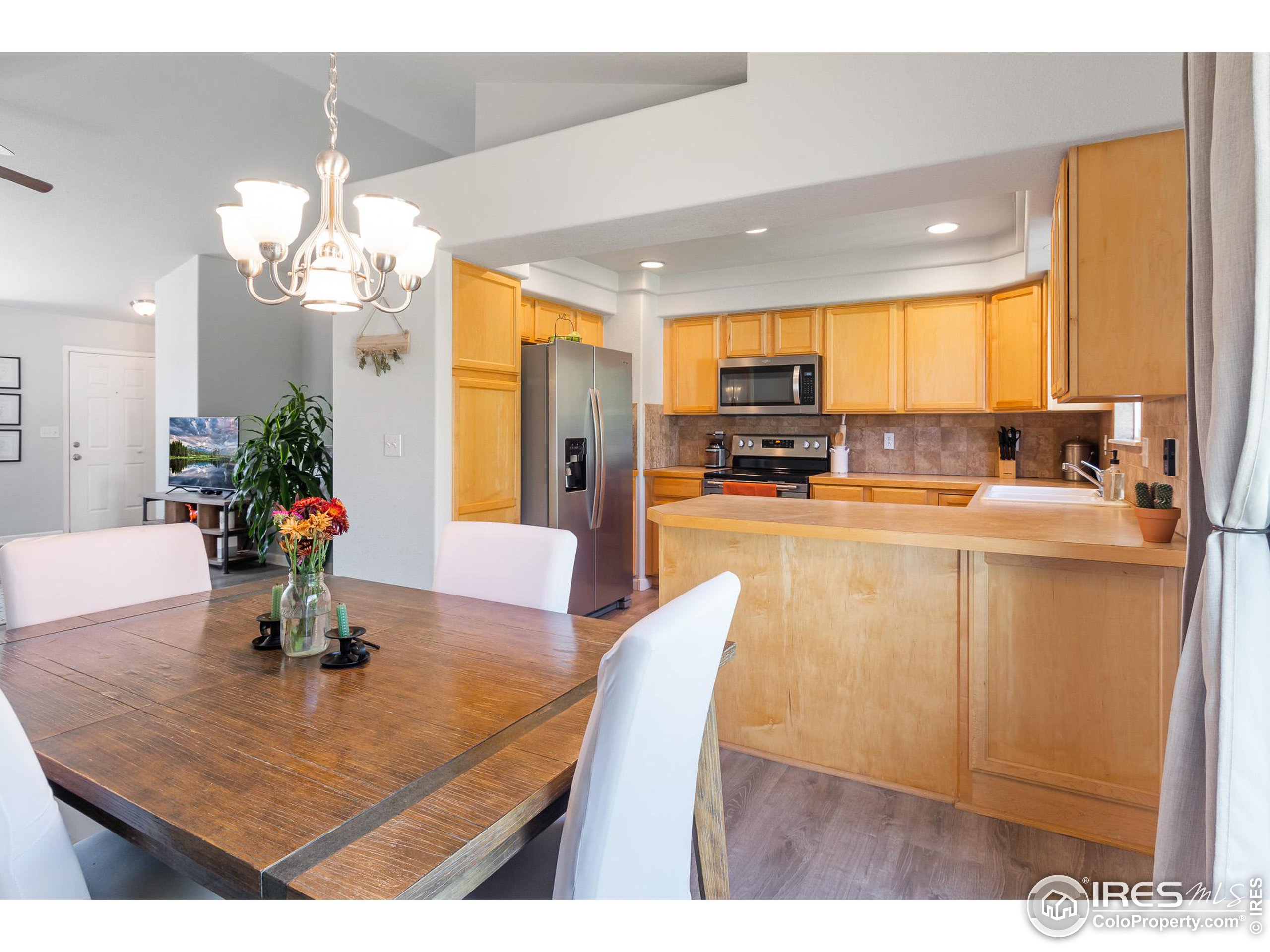 3946 Mount Oxford St