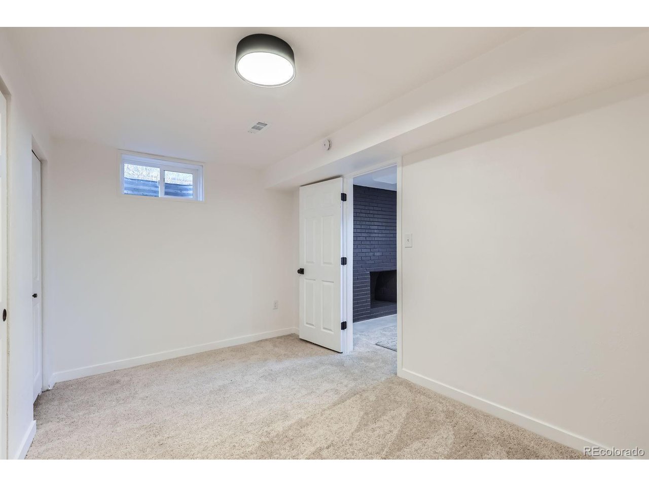 11870 Tabor Dr