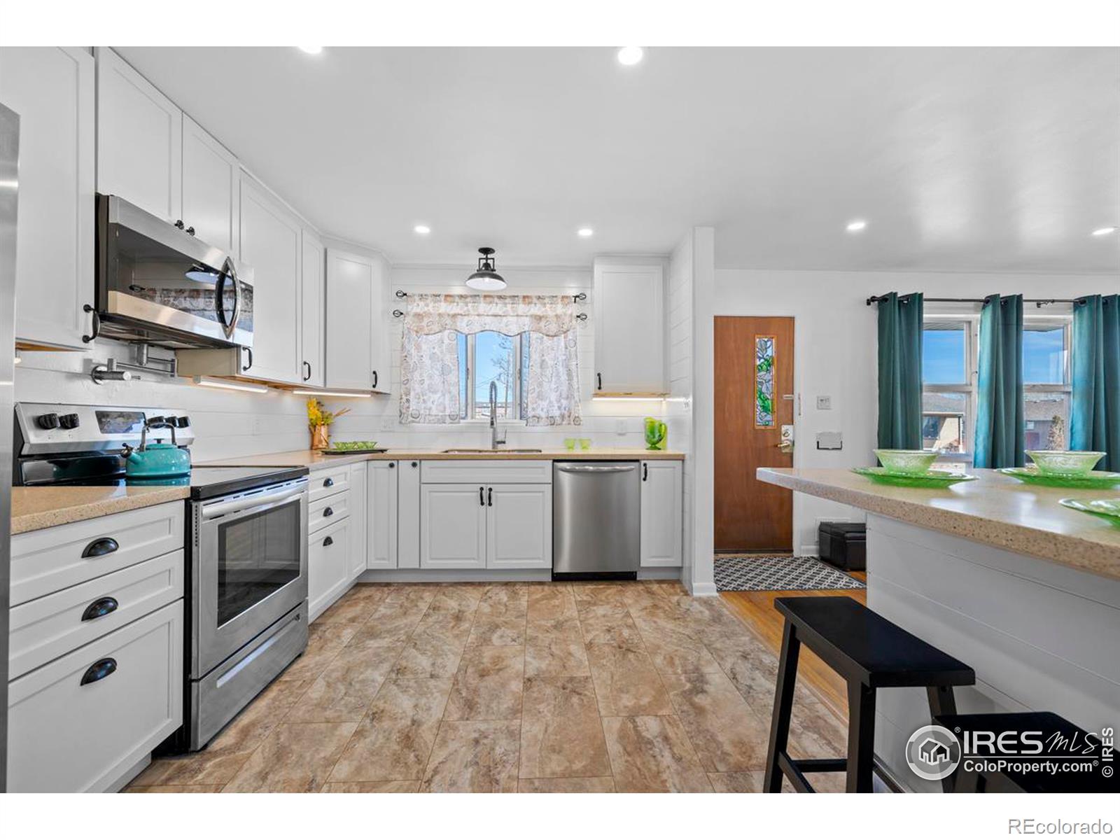 2380 Samuel Drive