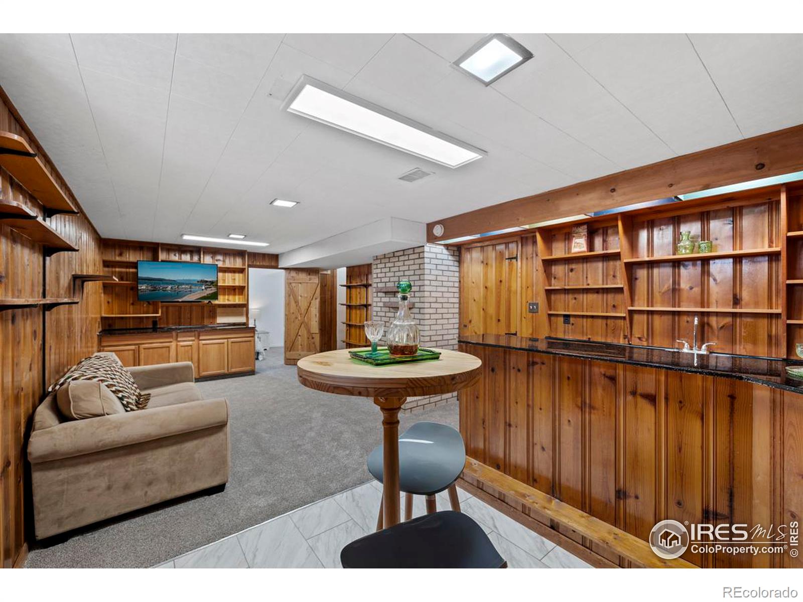 2380 Samuel Drive