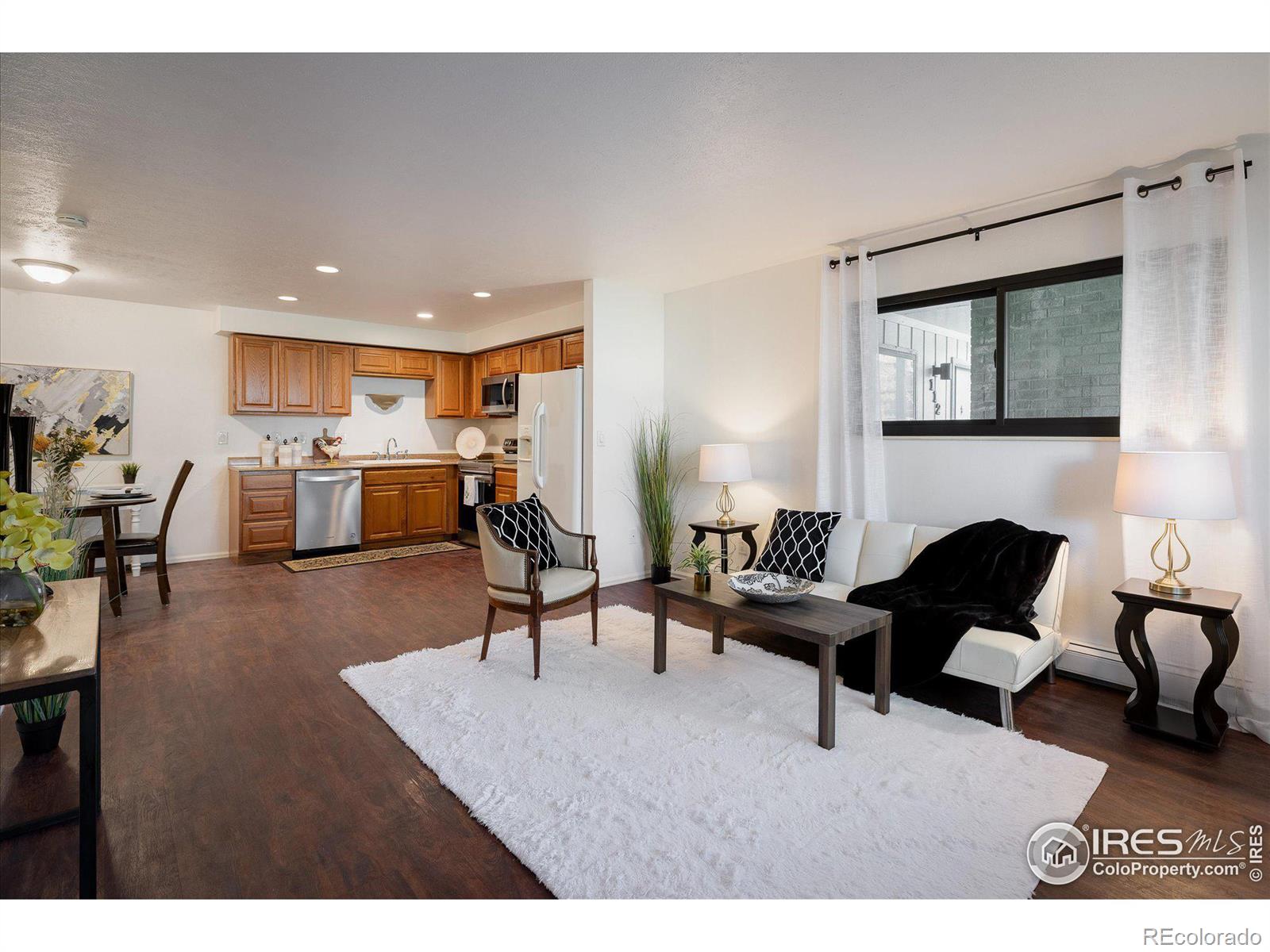 645 Manhattan Place Unit: 111