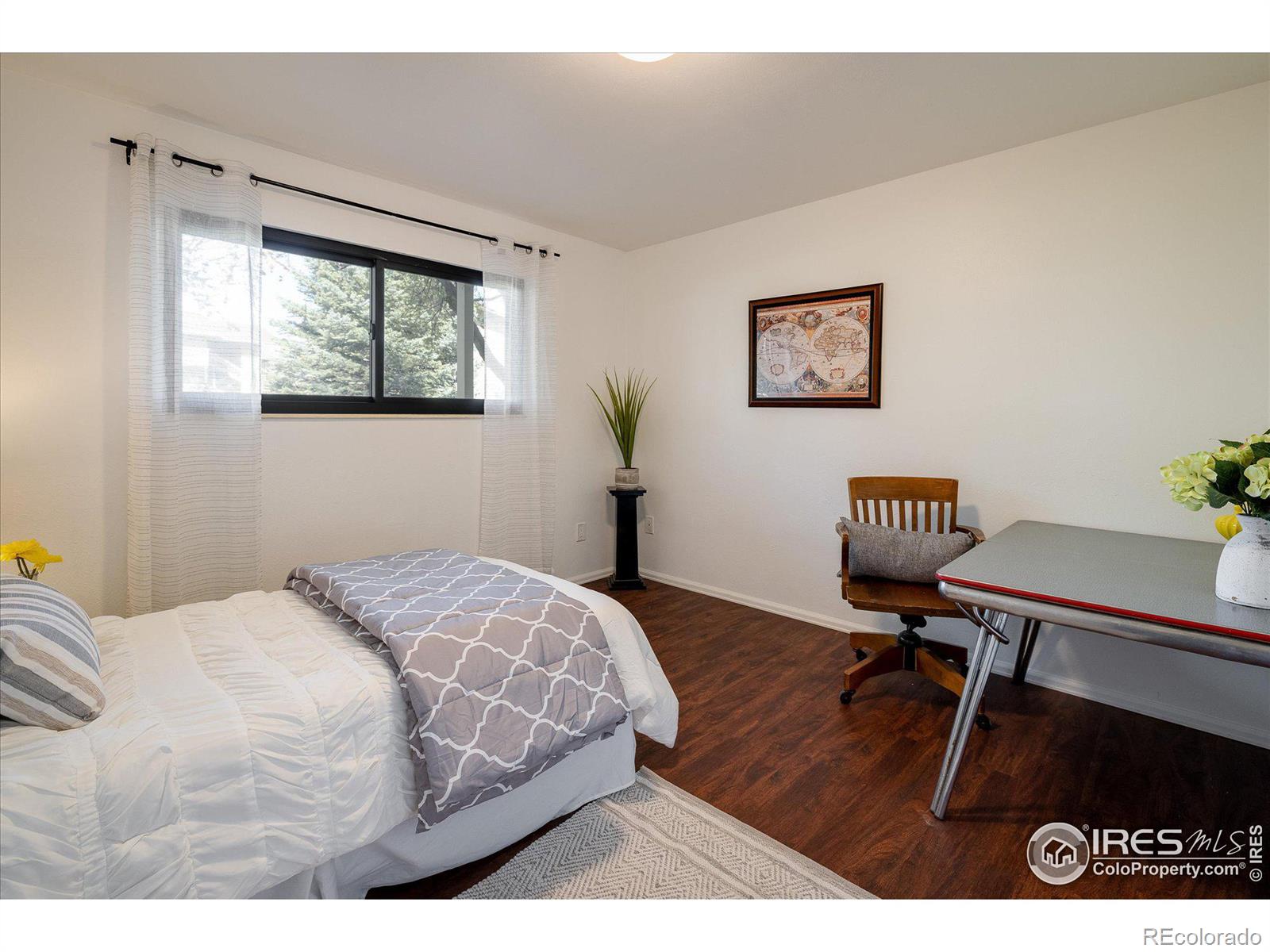 645 Manhattan Place Unit: 111