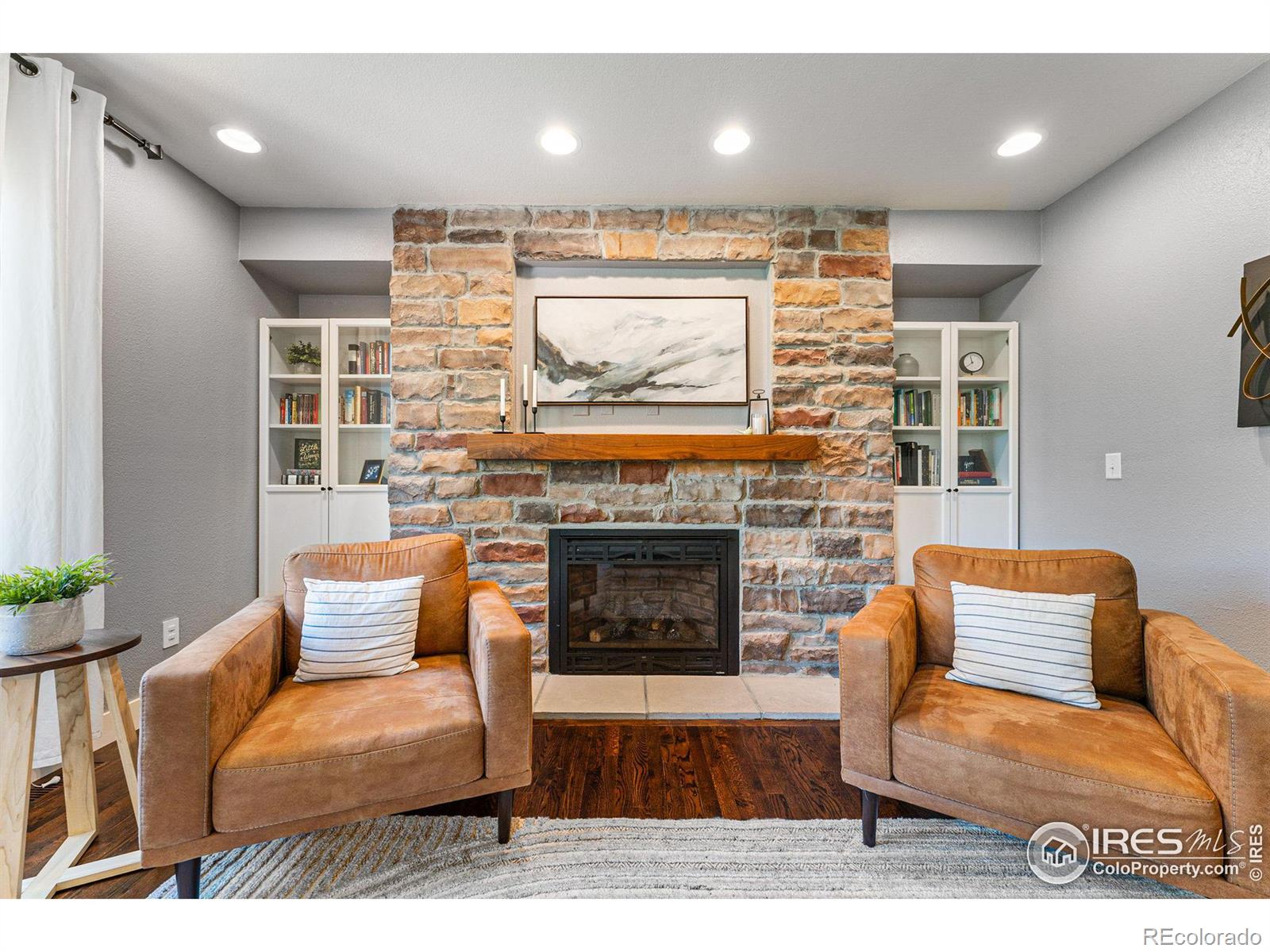 2326 Dogwood Drive