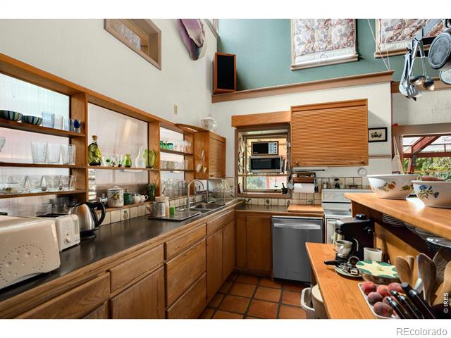 6410 Placer Court