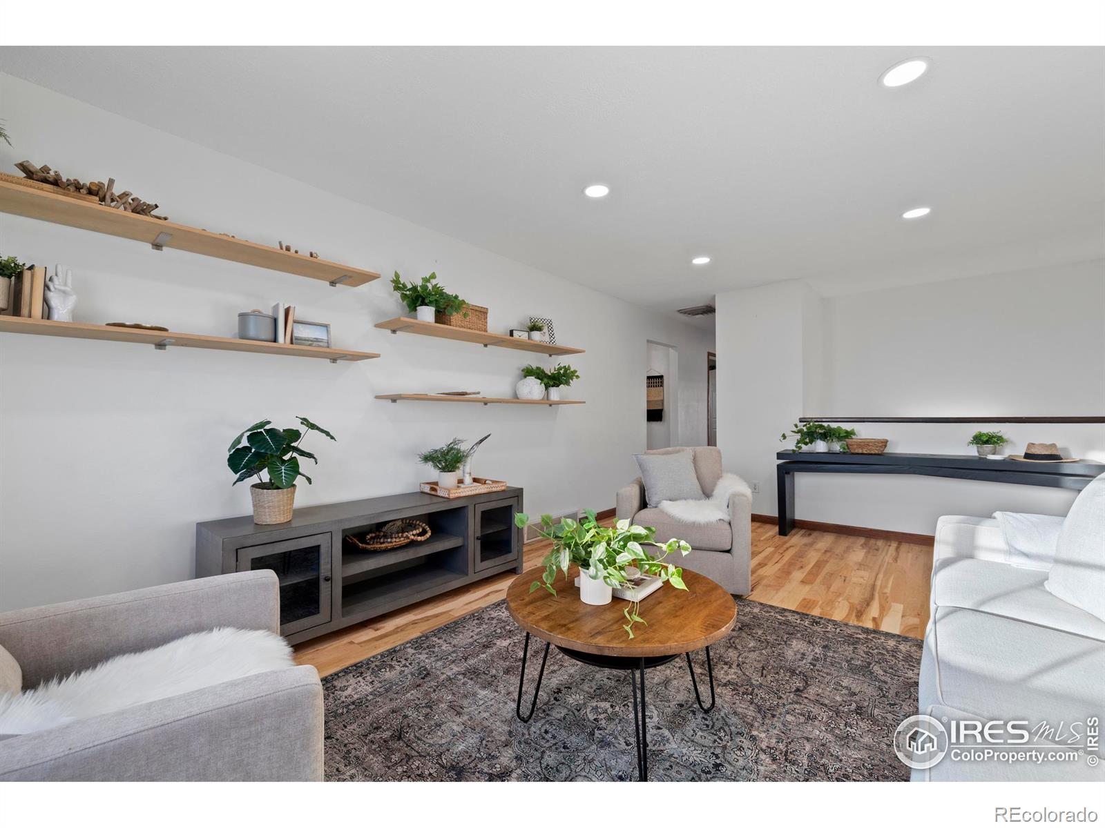 1027 Cottonwood Drive