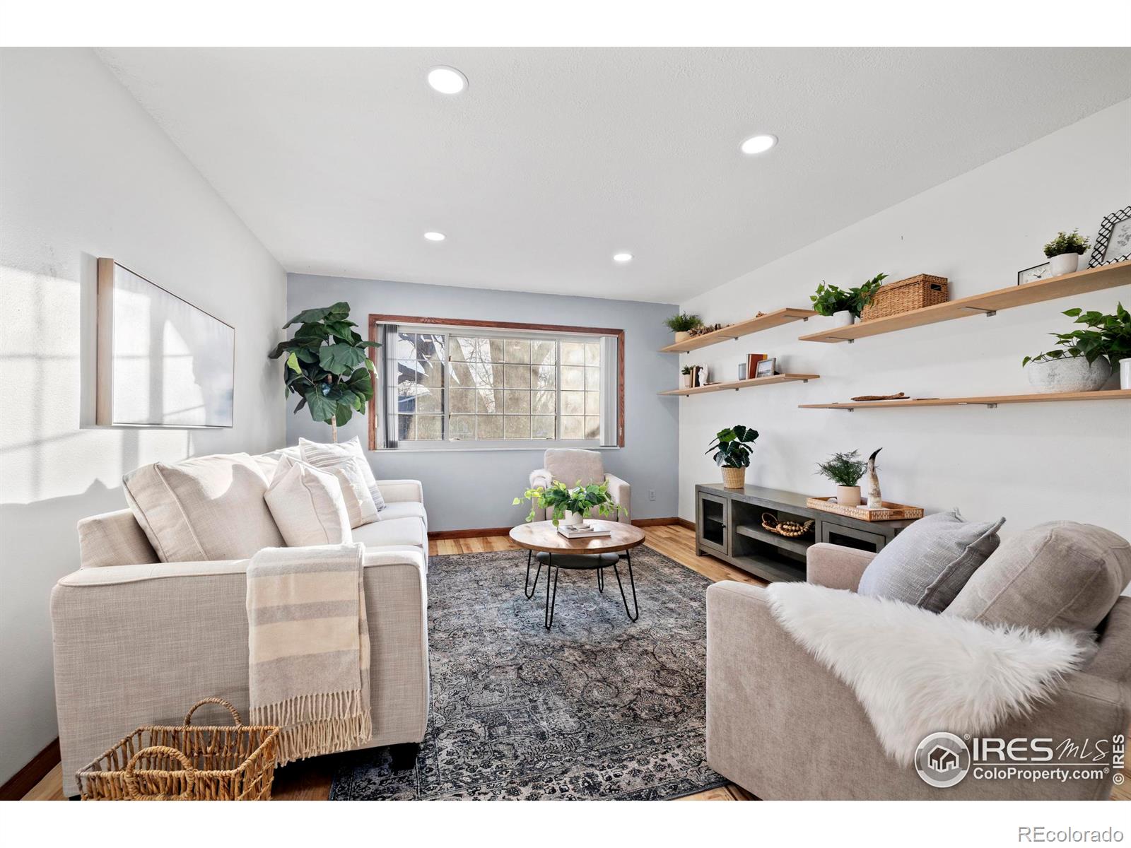 1027 Cottonwood Drive