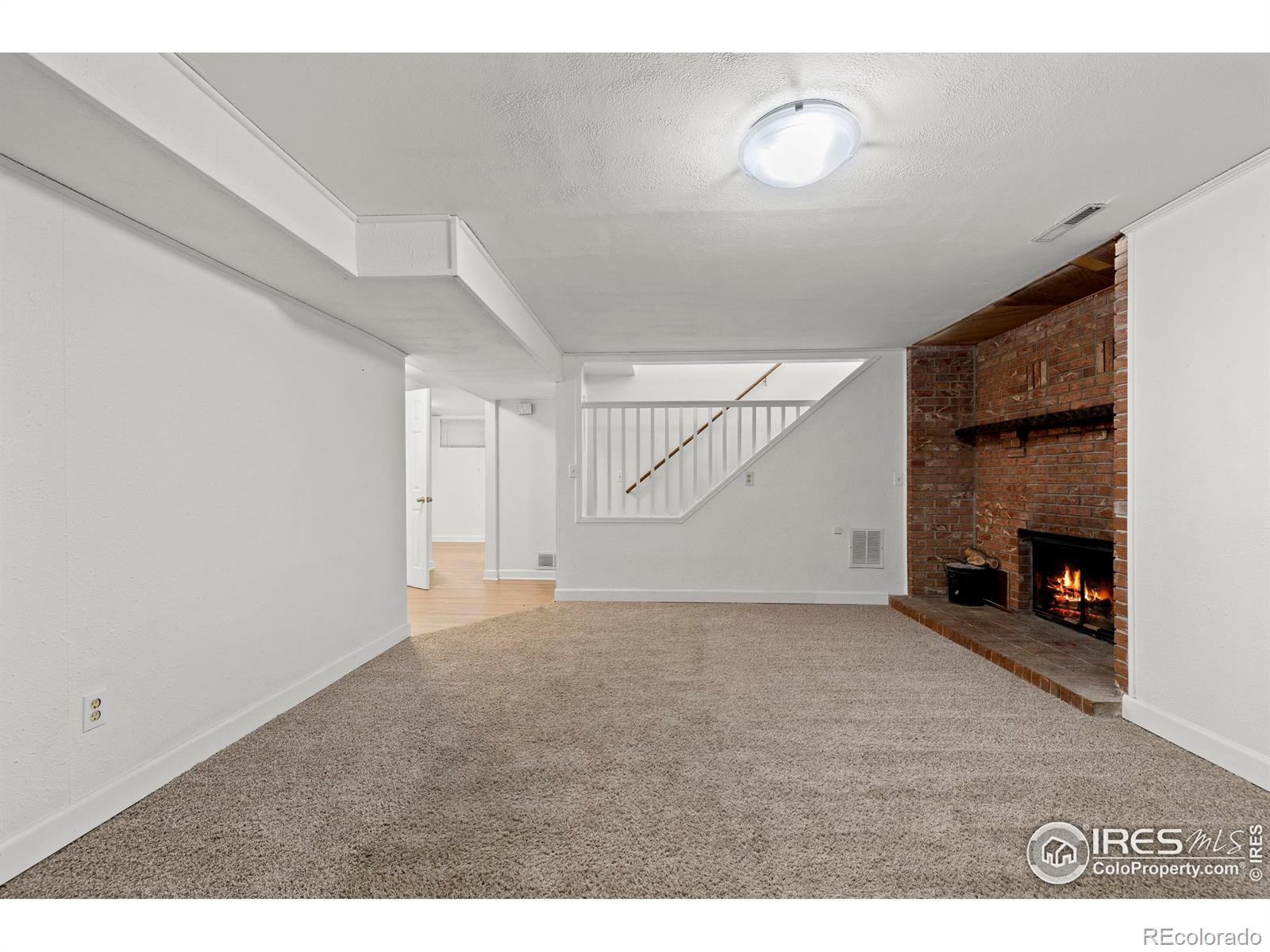 1027 Cottonwood Drive