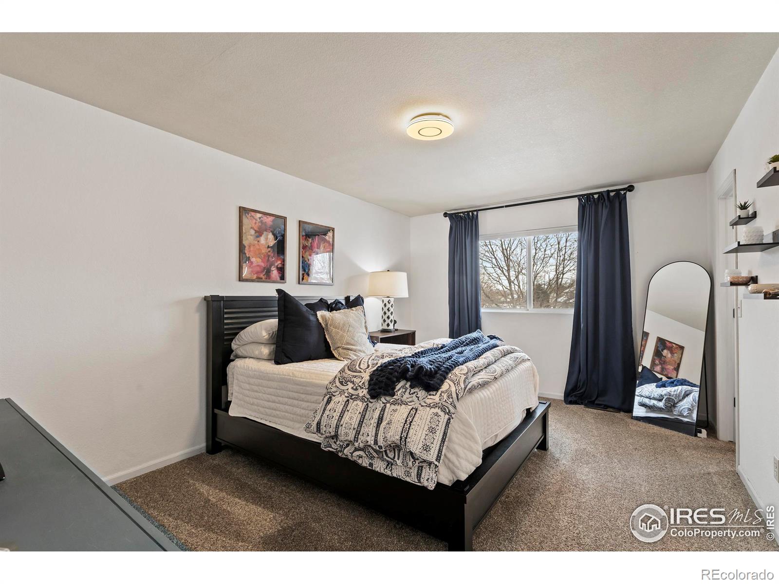 800 2nd Street