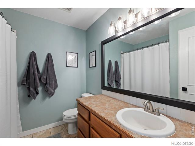 800 2nd Street