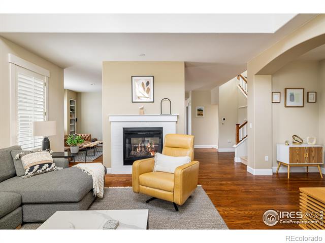 301 Indian Peaks Trail W
