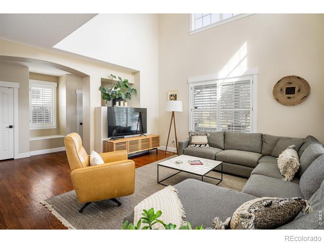 301 Indian Peaks Trail W