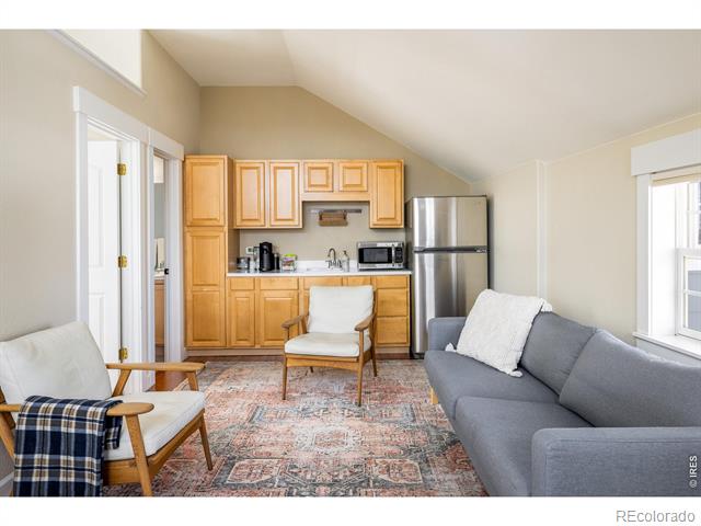 301 Indian Peaks Trail W