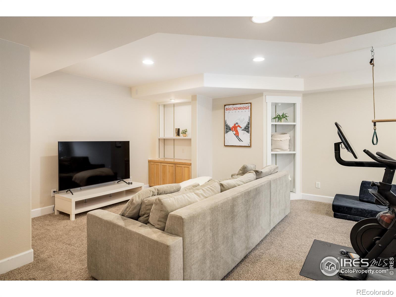 301 Indian Peaks Trail W