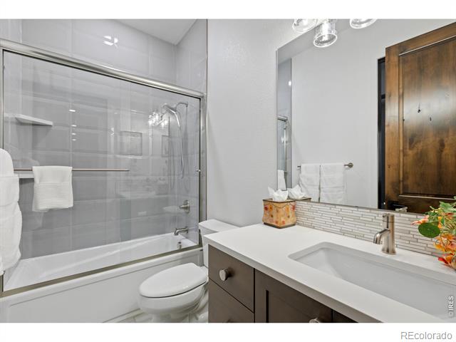 6359 Foundry Court