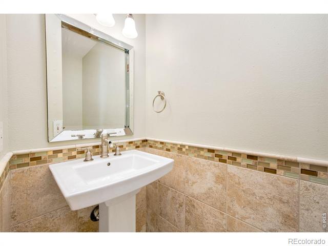1045 Driftwood Drive