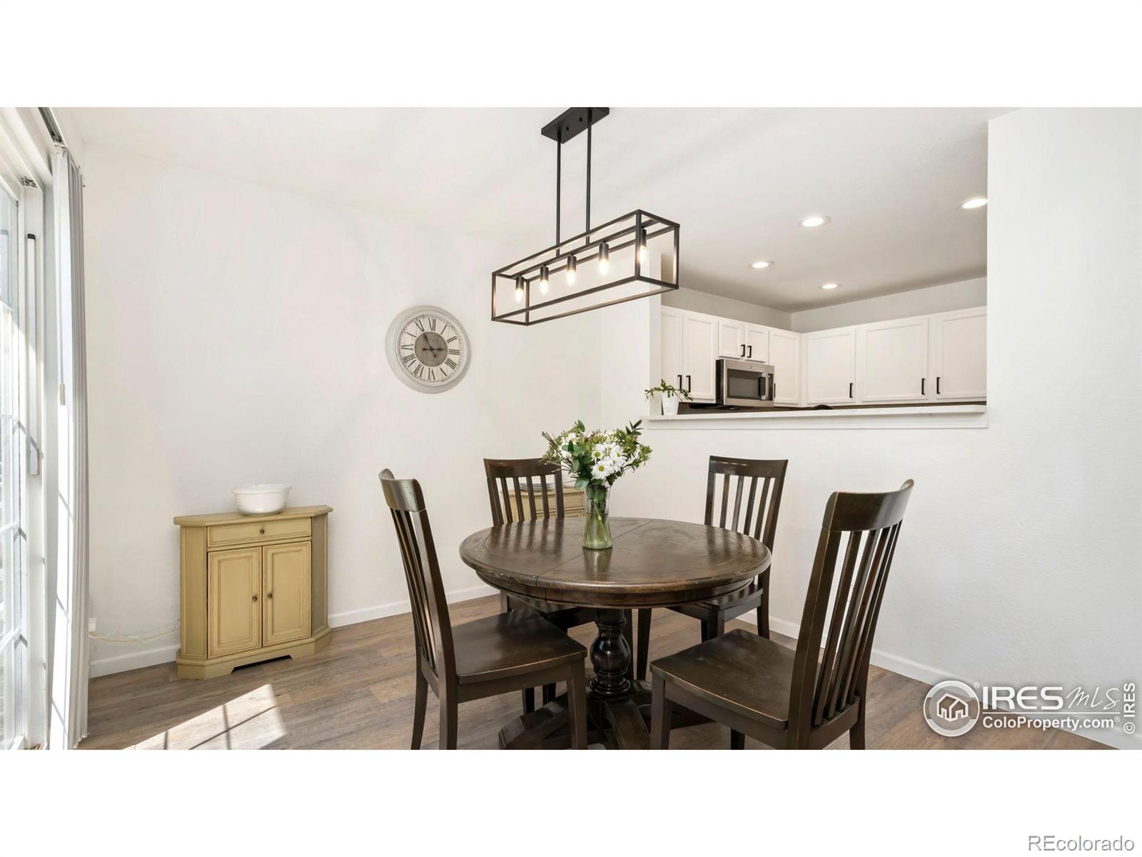 5114 Country Squire Way