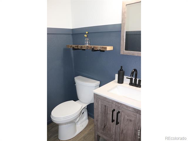 5114 Country Squire Way