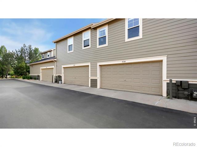 5114 Country Squire Way