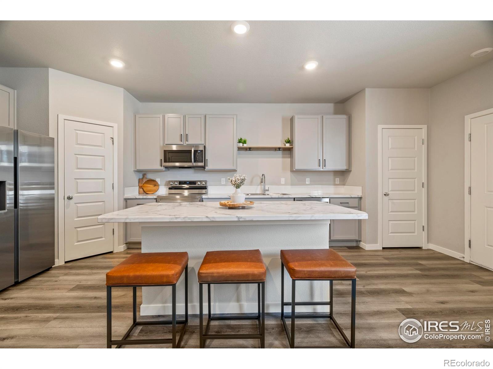 620 Apache Trail Unit: 2