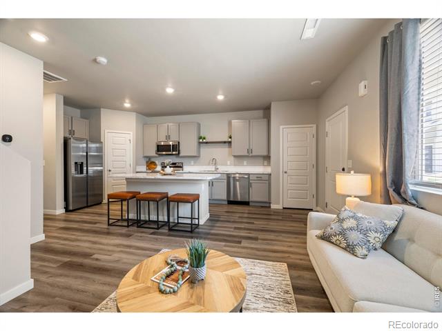 620 Apache Trail Unit: 2