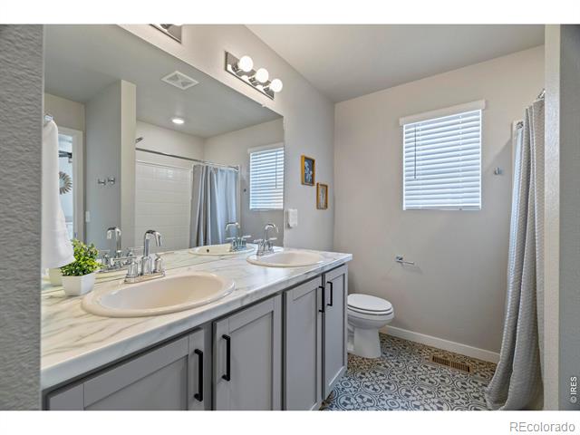 620 Apache Trail Unit: 2