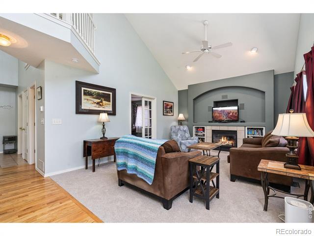 3238 Honeysuckle Court