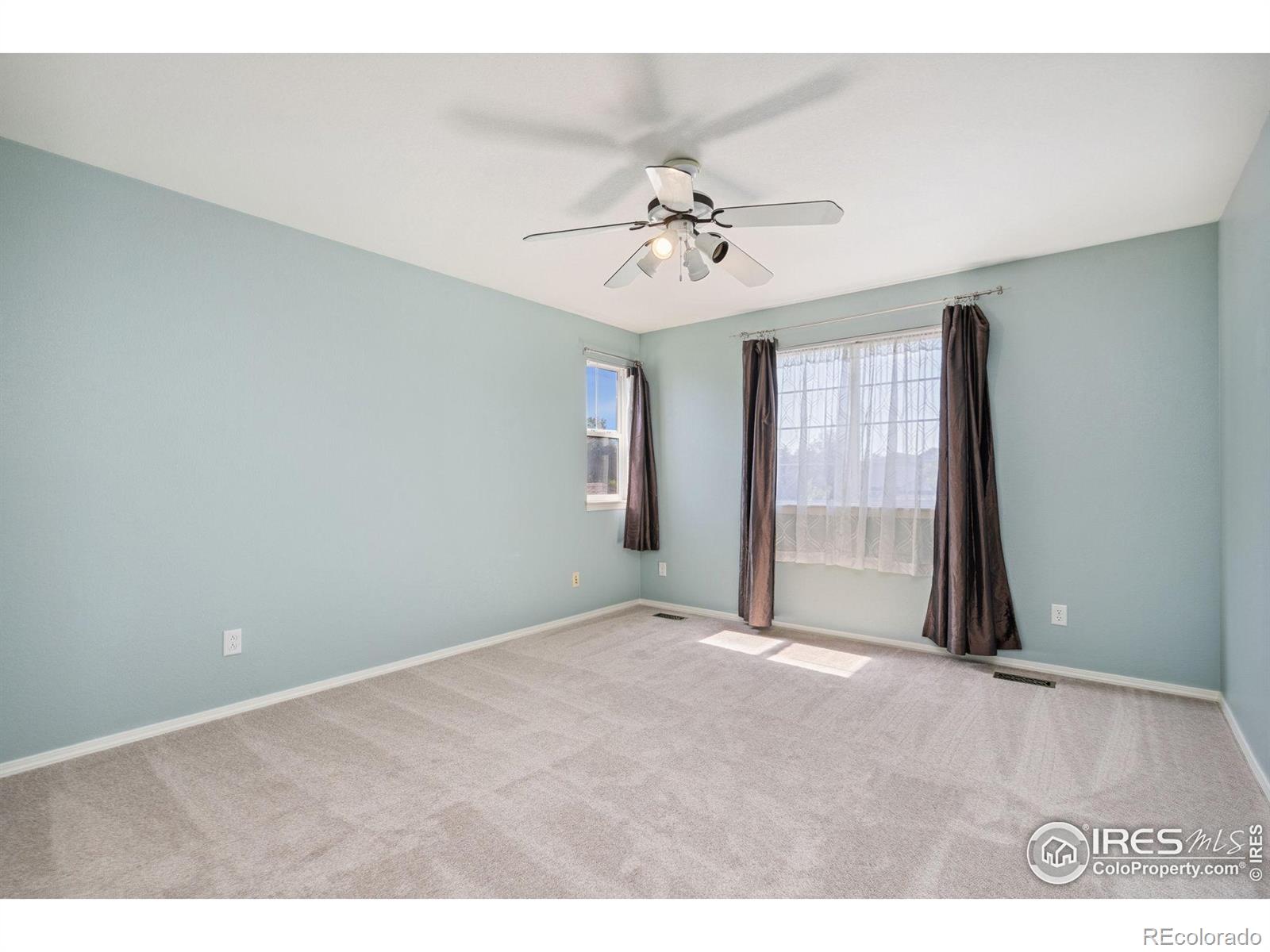 3238 Honeysuckle Court