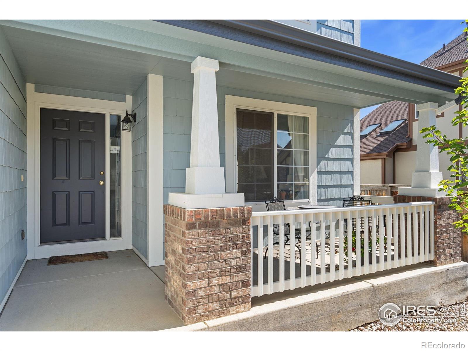 3238 Honeysuckle Court