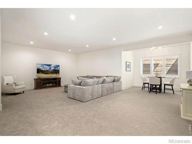 6378 Foundry Court