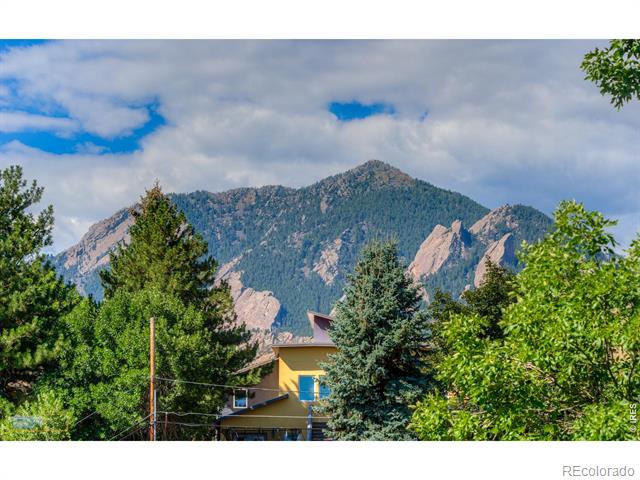 2410 Vassar Drive