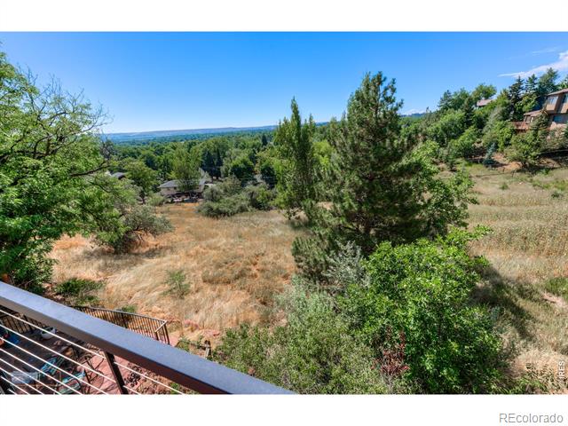 2410 Vassar Drive