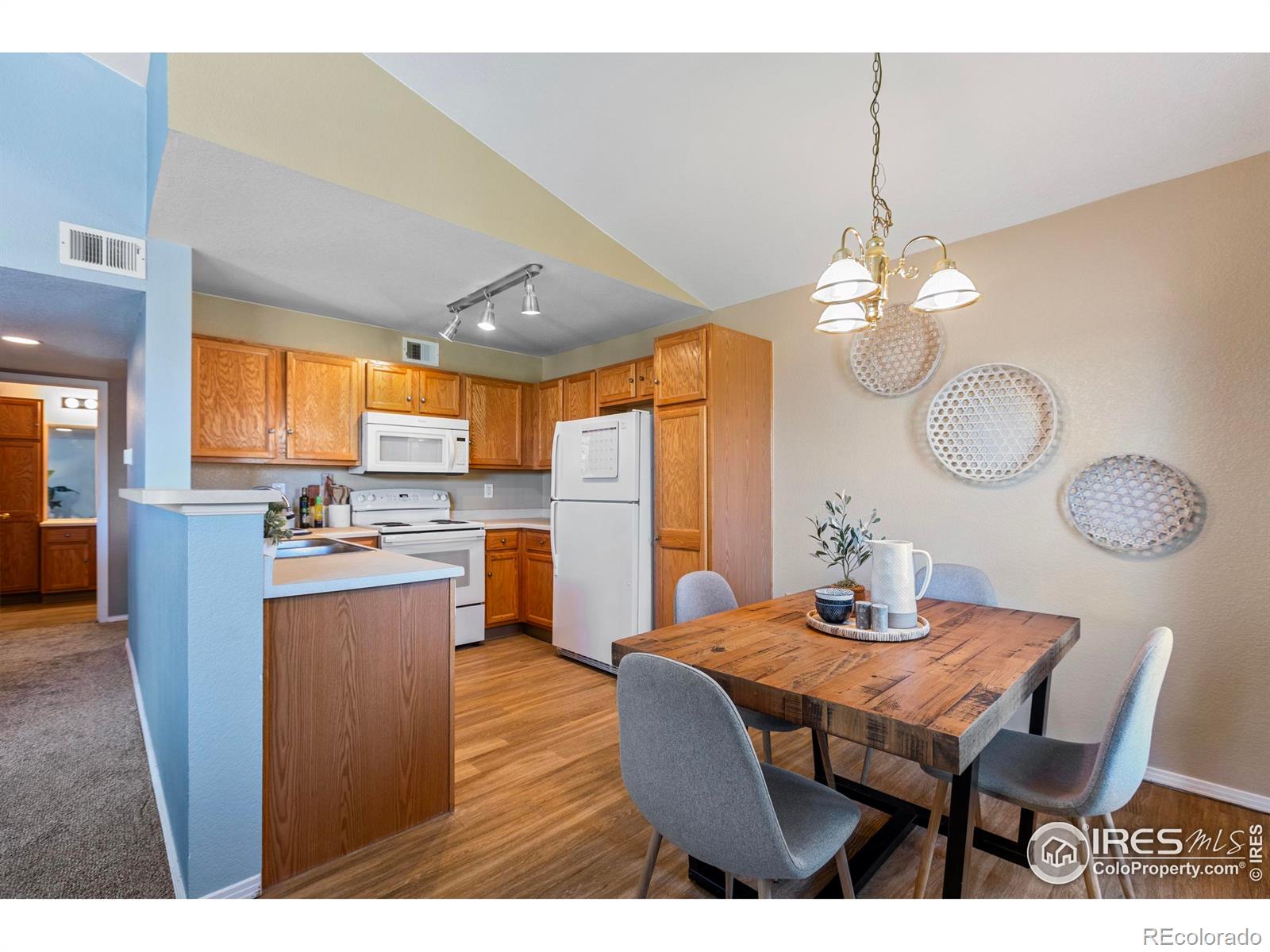 3002 W Elizabeth Street Unit: G